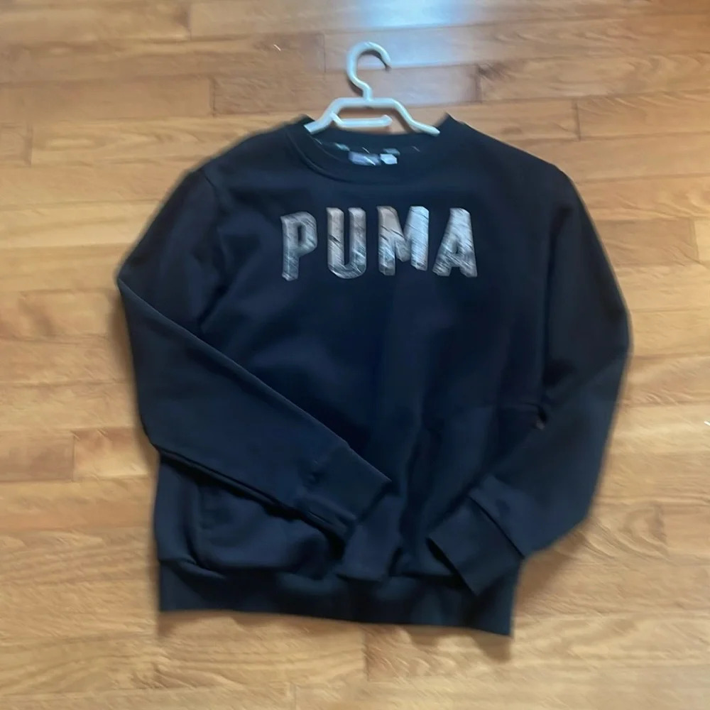 Puma sweat  shirt